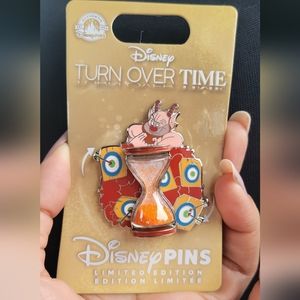 DISNEY Turn Over Time ENAMEL PIN Limited Edition